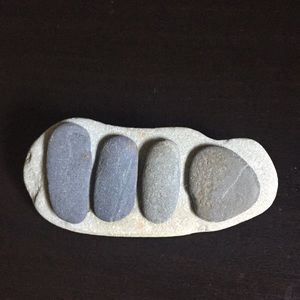 Beach stone Brooch